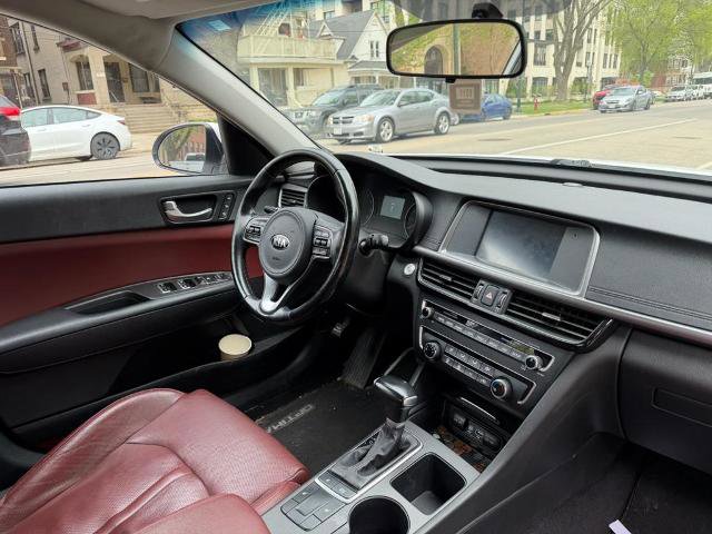 Used 2017 Kia Optima LX w/ Value Package FWD image 3