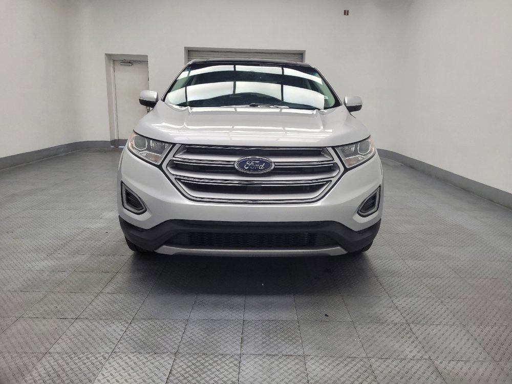 Used 2017 Ford Edge Titanium w/ Equipment Group 301A FWD image 15