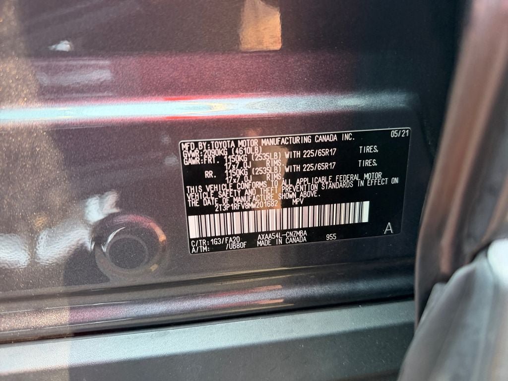 Used 2021 Toyota RAV4 XLE AWD/4WD image 36