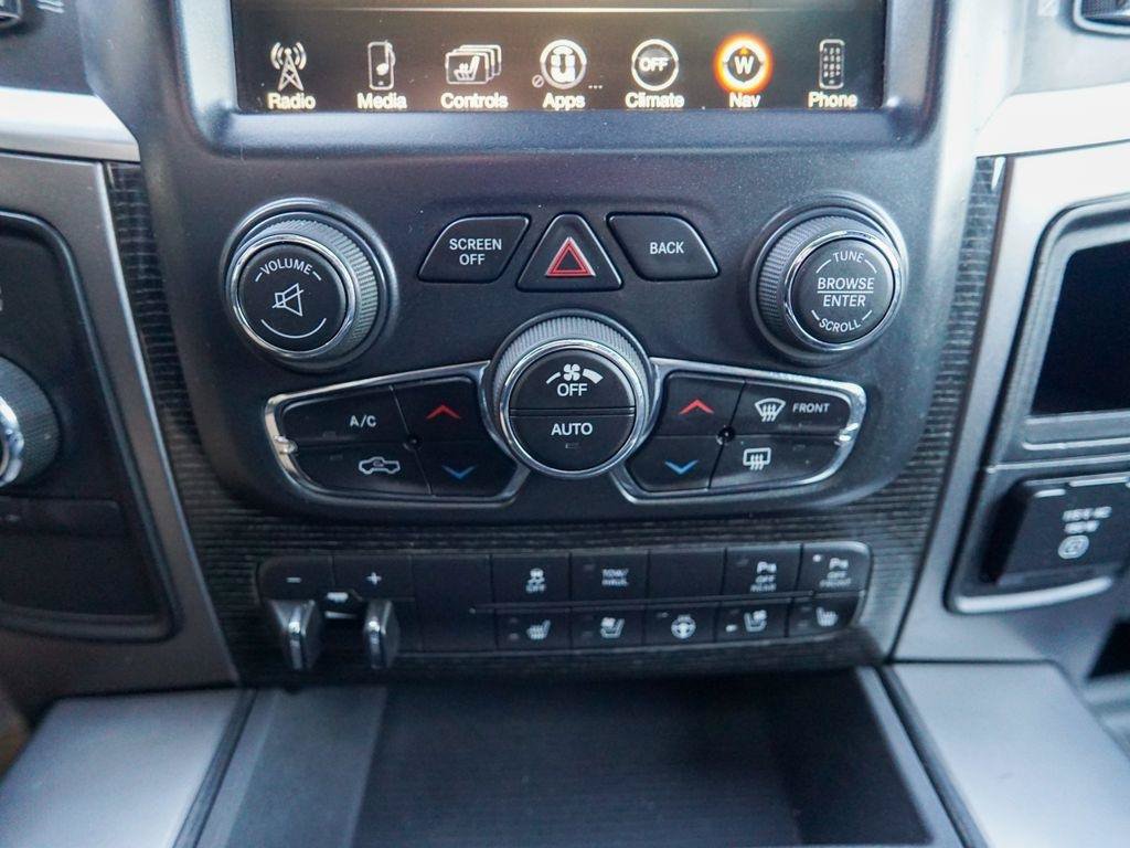Used 2016 RAM 2500 Limited AWD/4WD image 32