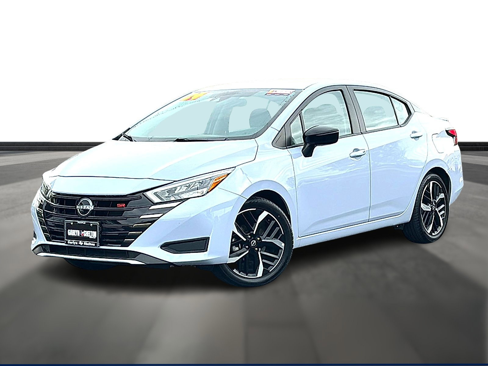 Used 2024 Nissan Versa SR FWD image 1