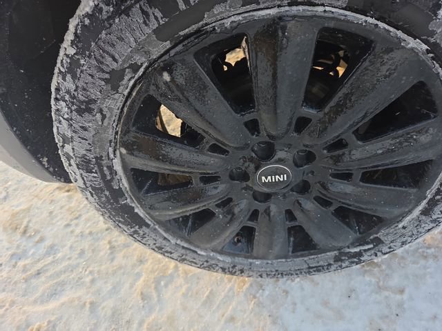 Used 2019 MINI Cooper Countryman S w/ Premium Package image 18