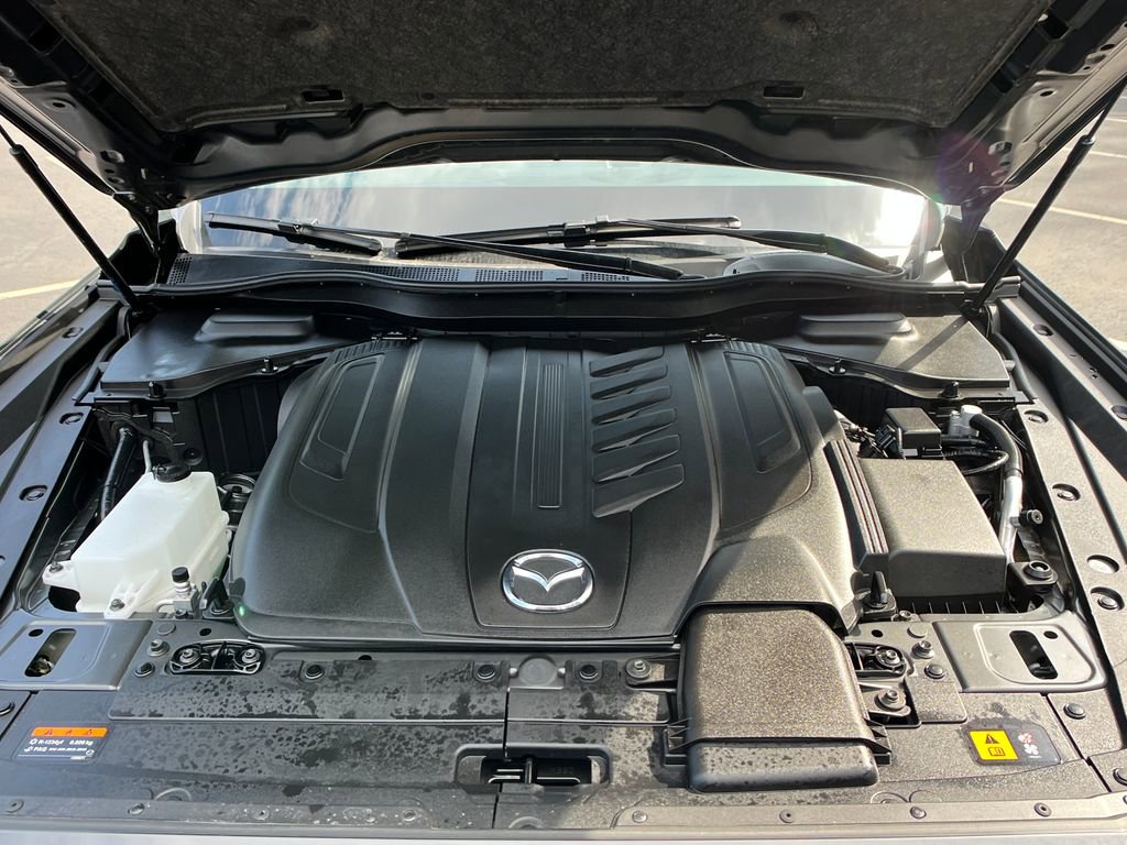 Used 2025 MAZDA CX-90 3.3 Turbo w/ Preferred Package image 23