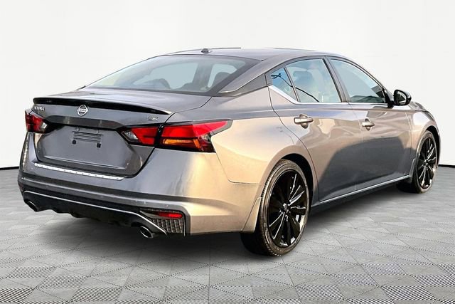 Used 2022 Nissan Altima 2.5 SR image 5