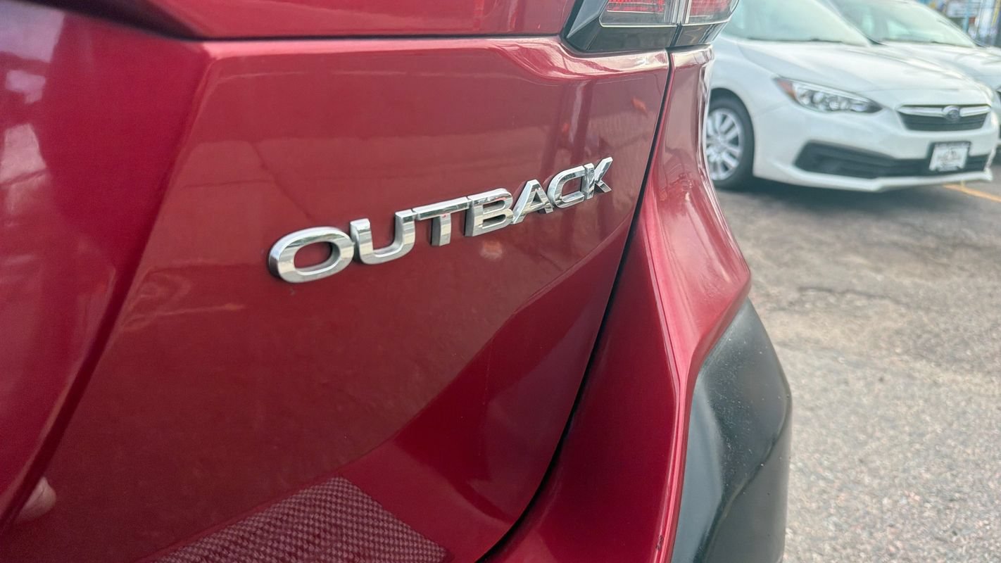 Used 2020 Subaru Outback Premium AWD/4WD image 23