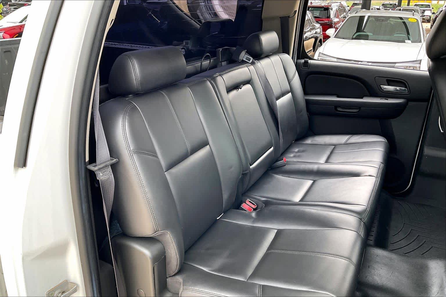 Used 2011 Chevrolet Silverado 1500 LTZ w/ LTZ Plus Package AWD/4WD image 18