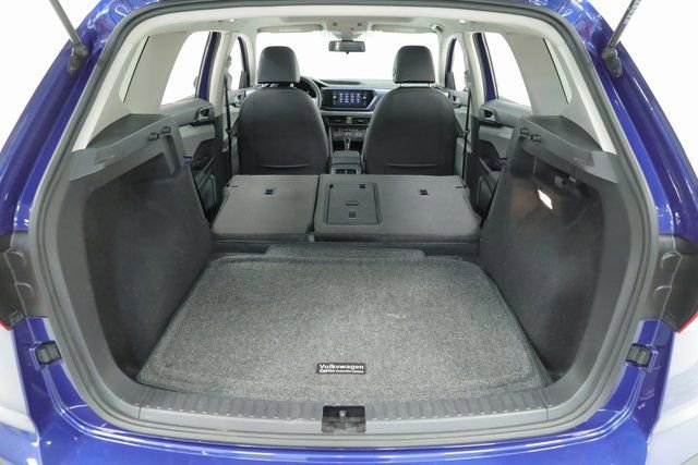 Certified 2022 Volkswagen Taos SE w/ Panoramic Sunroof Package image 40
