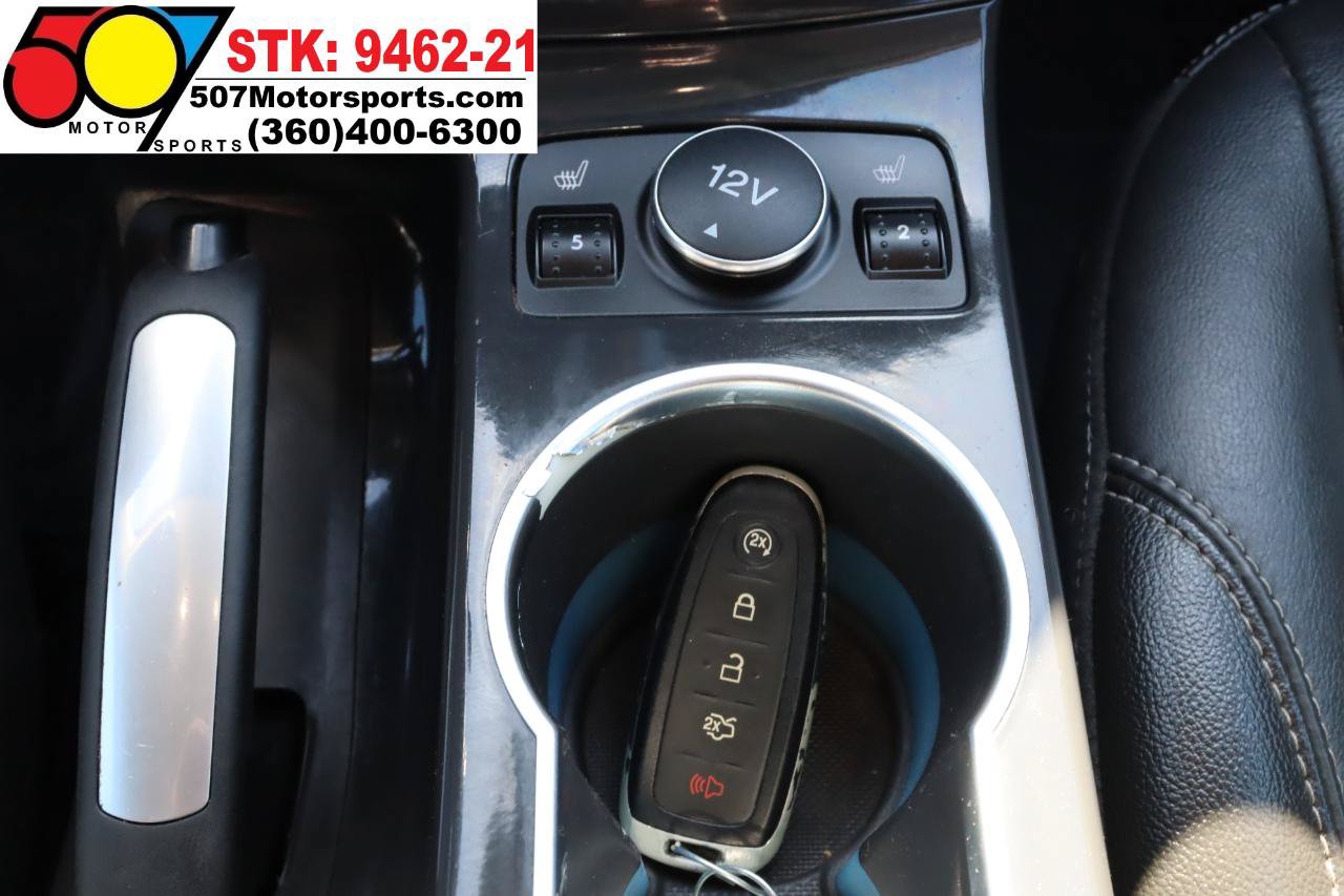Used 2015 Ford Escape Titanium w/ Equipment Group 301A AWD/4WD image 18