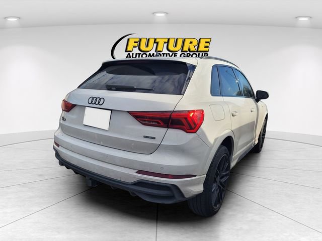 Used 2022 Audi Q3 2.0T Premium Plus w/ Premium Plus Package AWD/4WD image 3