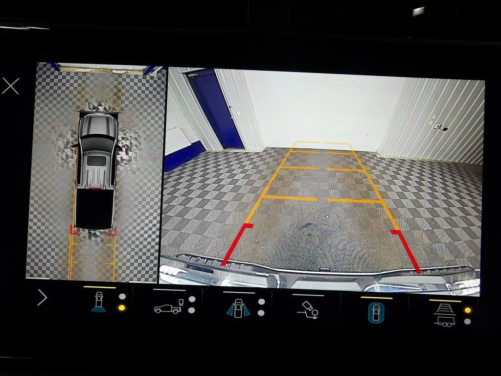 Used 2022 GMC Sierra 1500 AT4X image 15