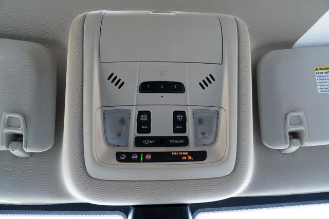 Used 2021 GMC Acadia Denali w/ Denali Technology Package image 25