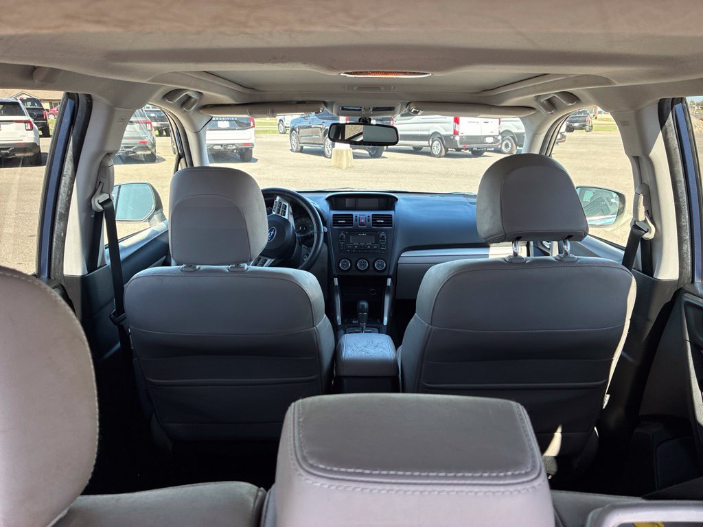 Used 2015 Subaru Forester 2.5i Limited AWD/4WD image 6
