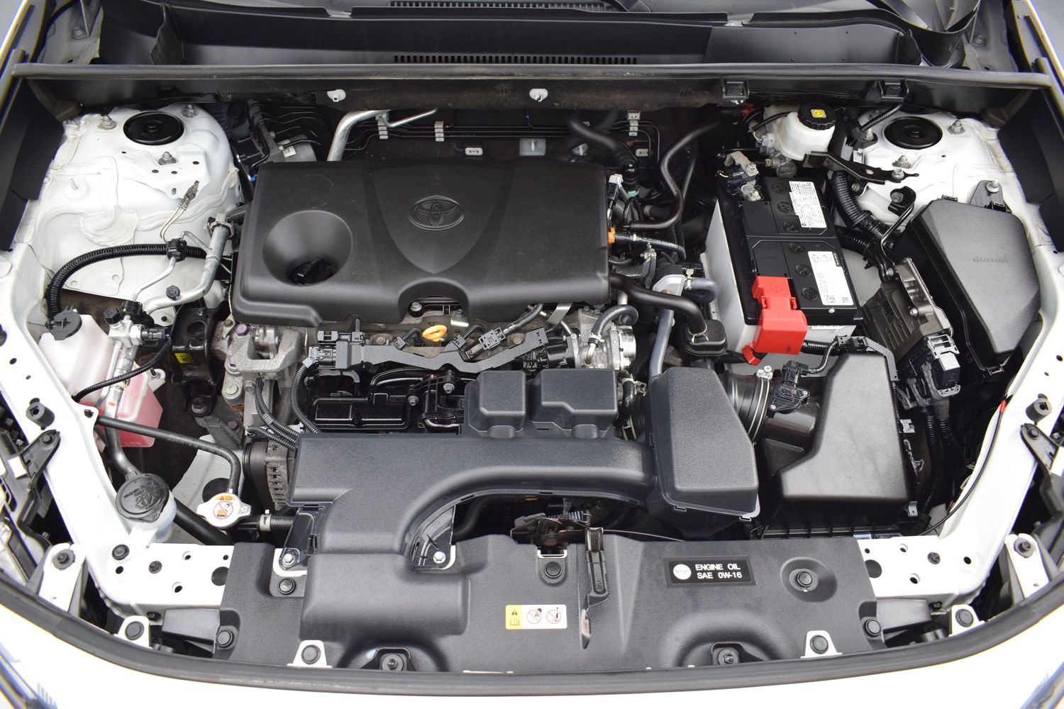 Used 2023 Toyota RAV4 XLE AWD/4WD image 9