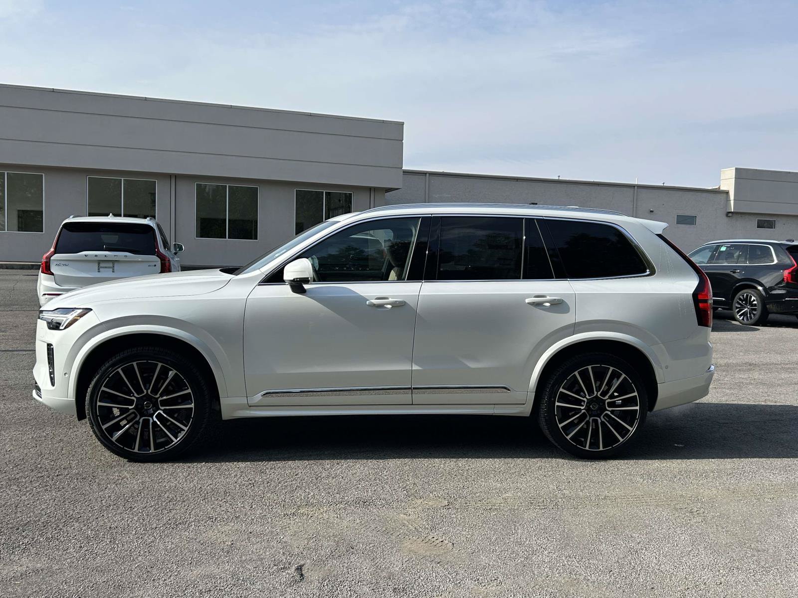 New 2026 Volvo XC90 B6 Plus AWD/4WD image 6