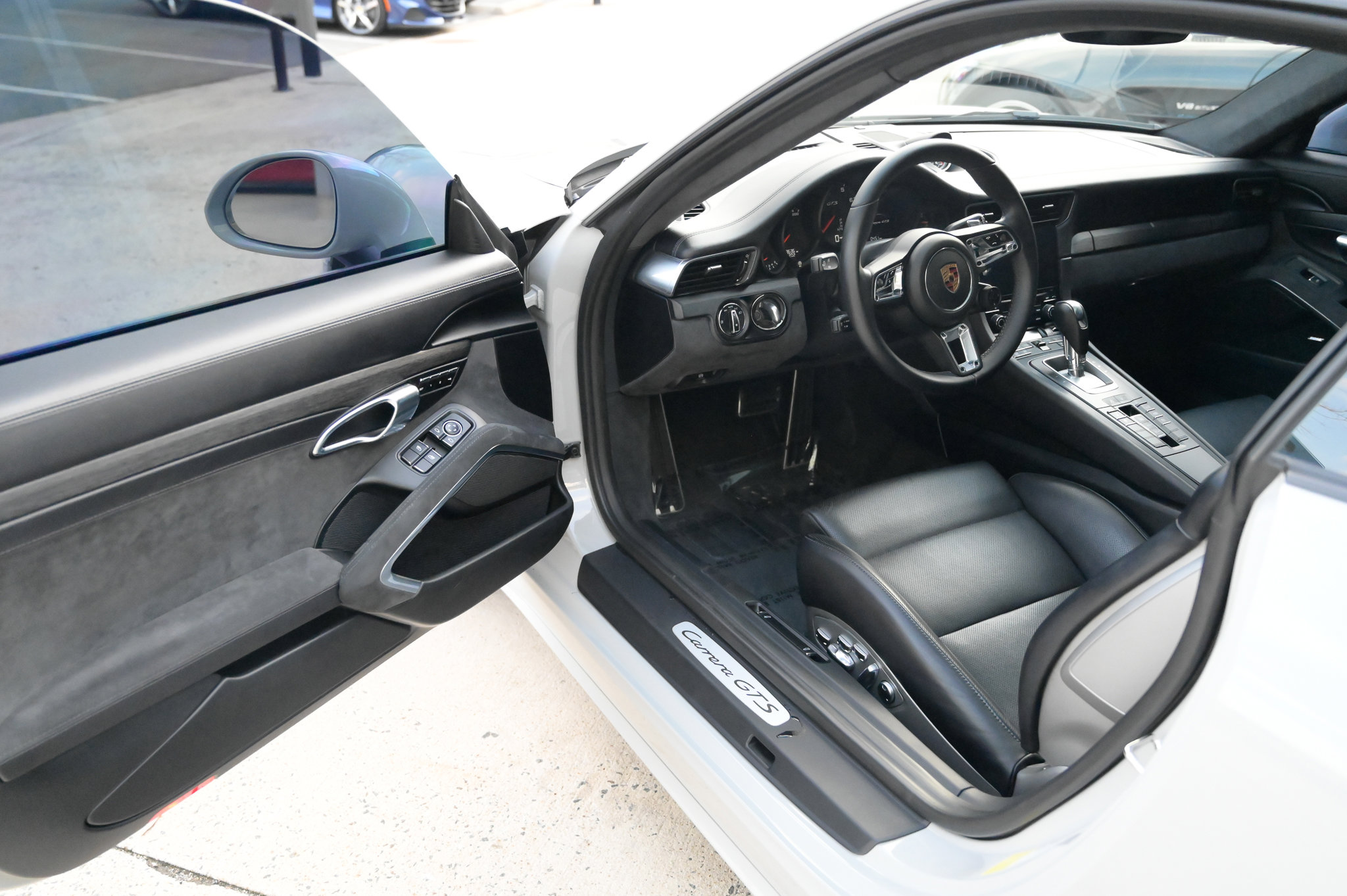 Used 2019 Porsche 911 Carrera GTS image 15