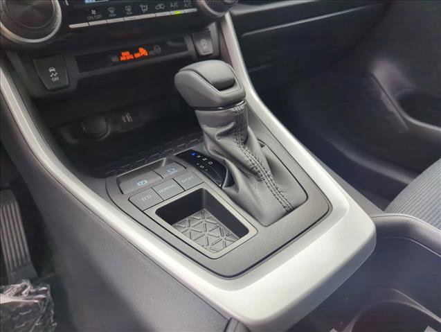 Certified 2025 Toyota RAV4 LE image 15