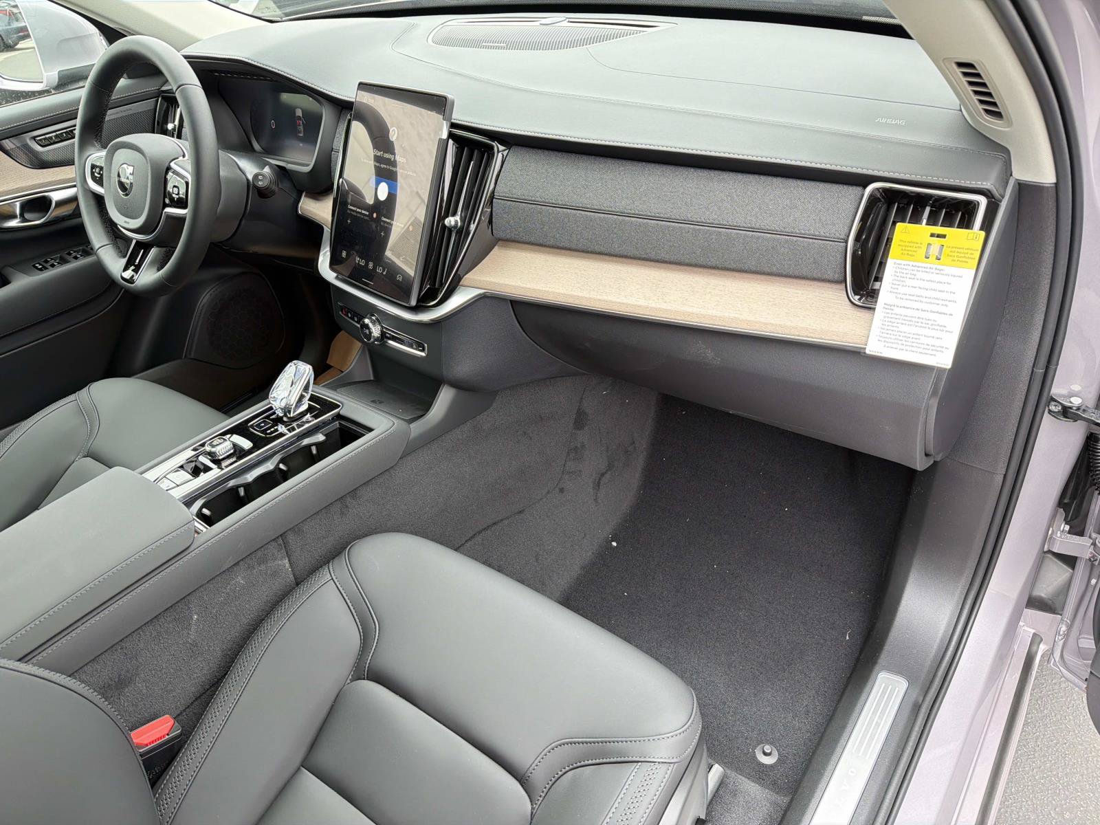 New 2026 Volvo XC90 T8 Plus AWD/4WD image 22