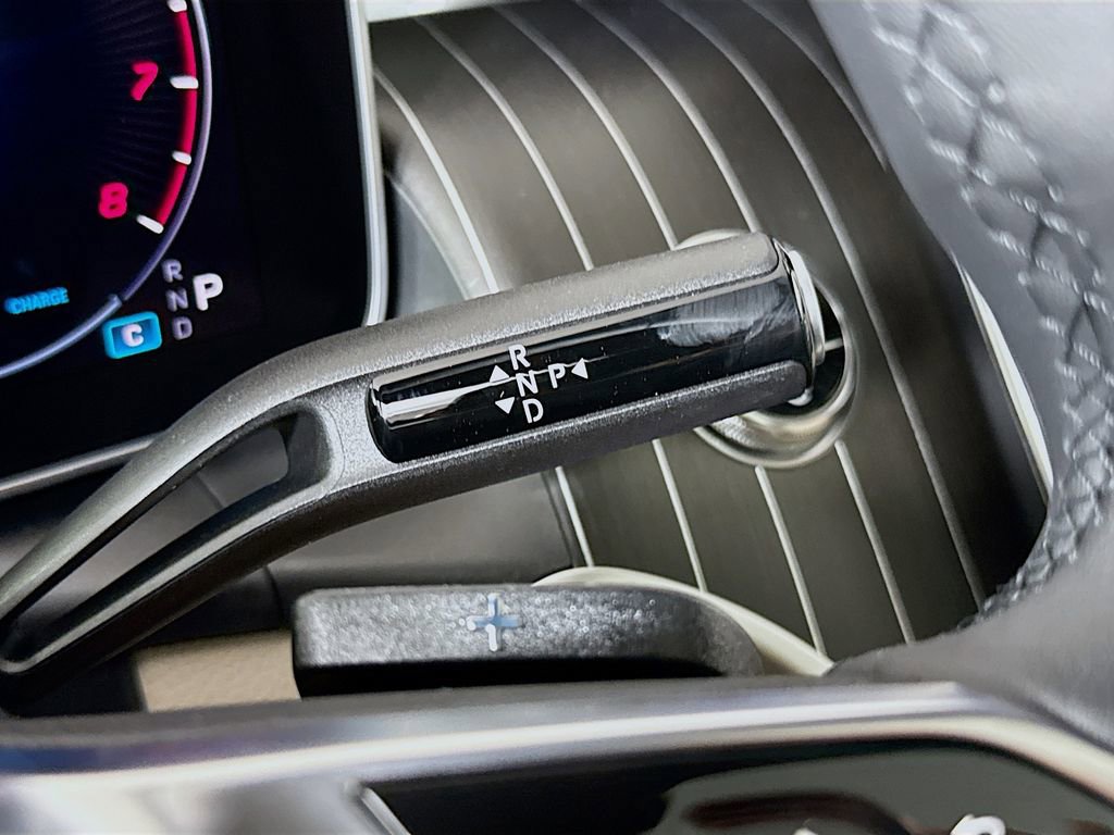 Used 2026 Mercedes-Benz GLC 300 4MATIC image 17