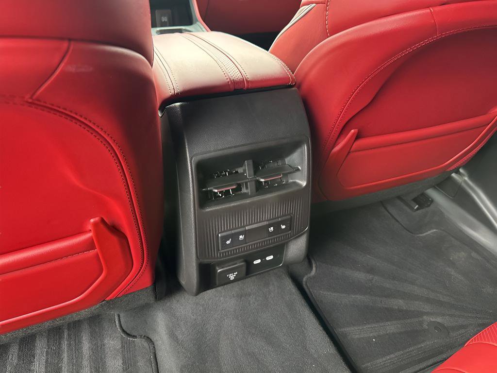 Used 2024 Jeep Wagoneer Launch Edition image 21