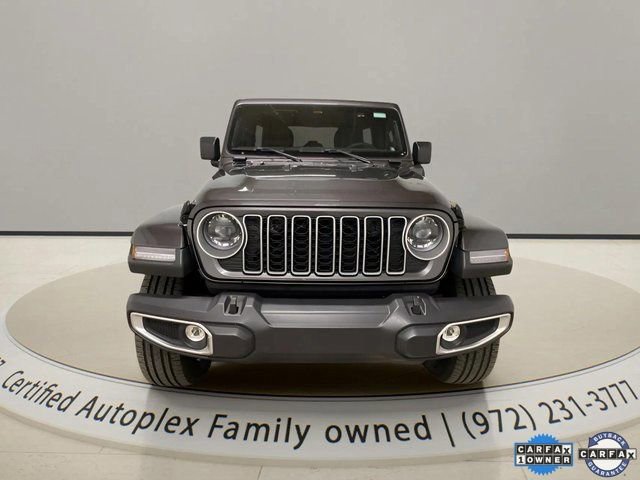 Used 2025 Jeep Wrangler Unlimited Sahara w/ Safety Group image 9