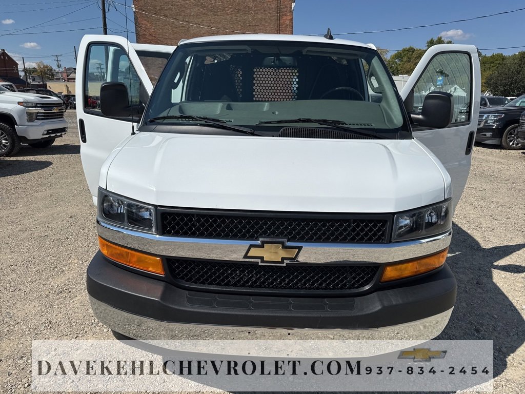 Used 2023 Chevrolet Express 2500 w/ Driver Convenience Package image 27