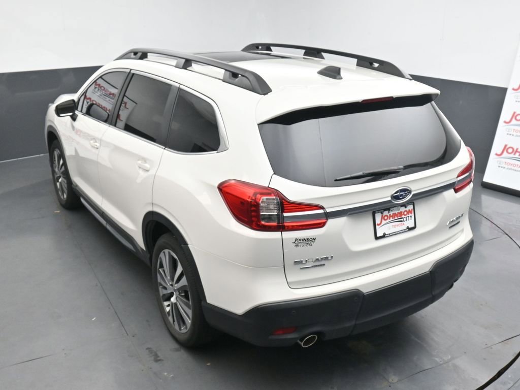 Used 2022 Subaru Ascent Limited w/ Technology Package image 28