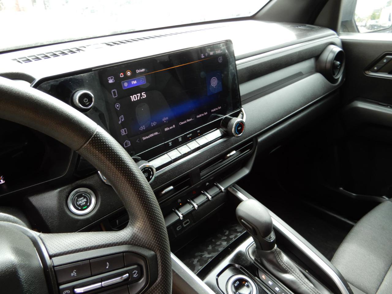 Used 2023 Chevrolet Colorado W/T w/ WT Convenience Package II AWD/4WD image 16