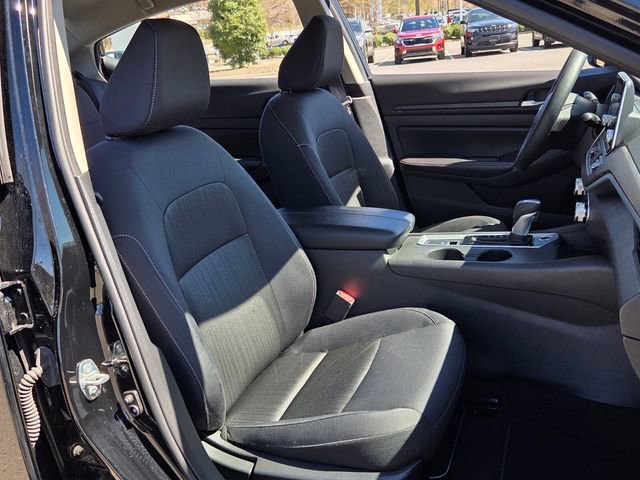 Used 2025 Nissan Altima 2.5 SV image 19