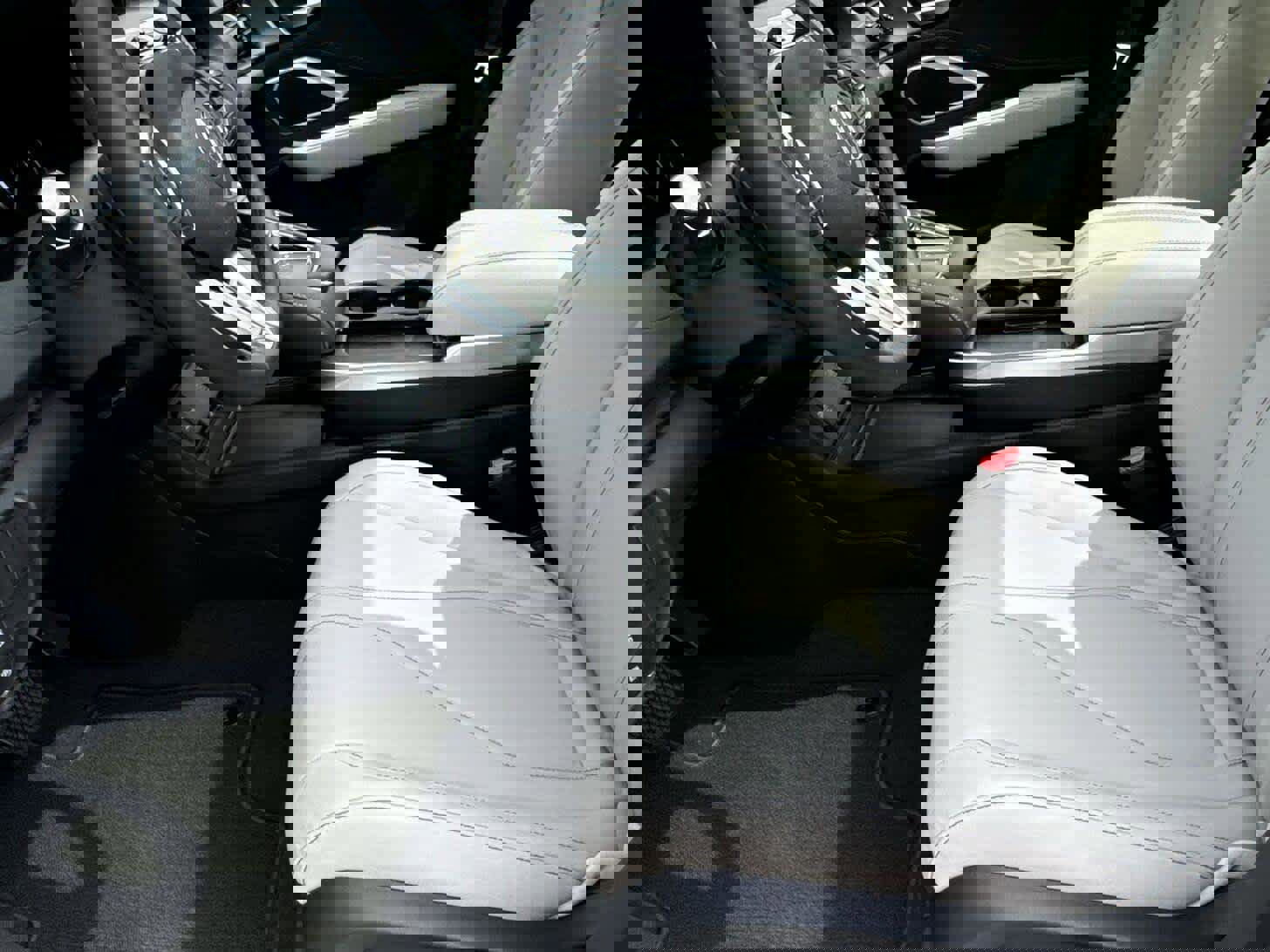 New 2026 Acura RDX SH-AWD image 14