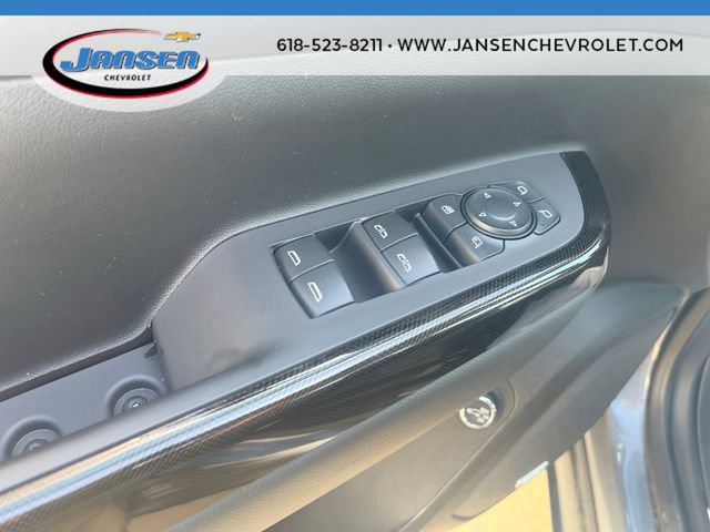Used 2021 GMC Acadia AT4 w/ Technology Package AWD/4WD image 23