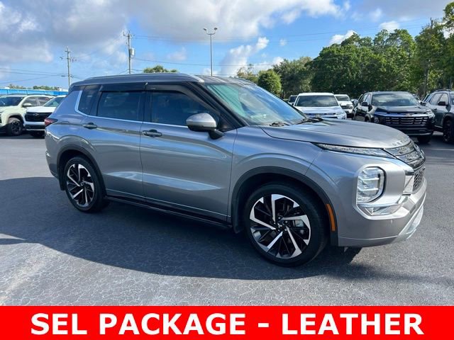 Used 2022 Mitsubishi Outlander SEL FWD image 1
