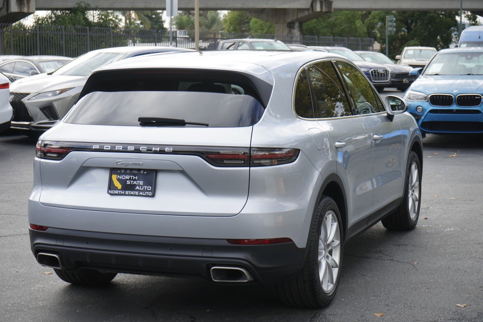 Used 2019 Porsche Cayenne image 8