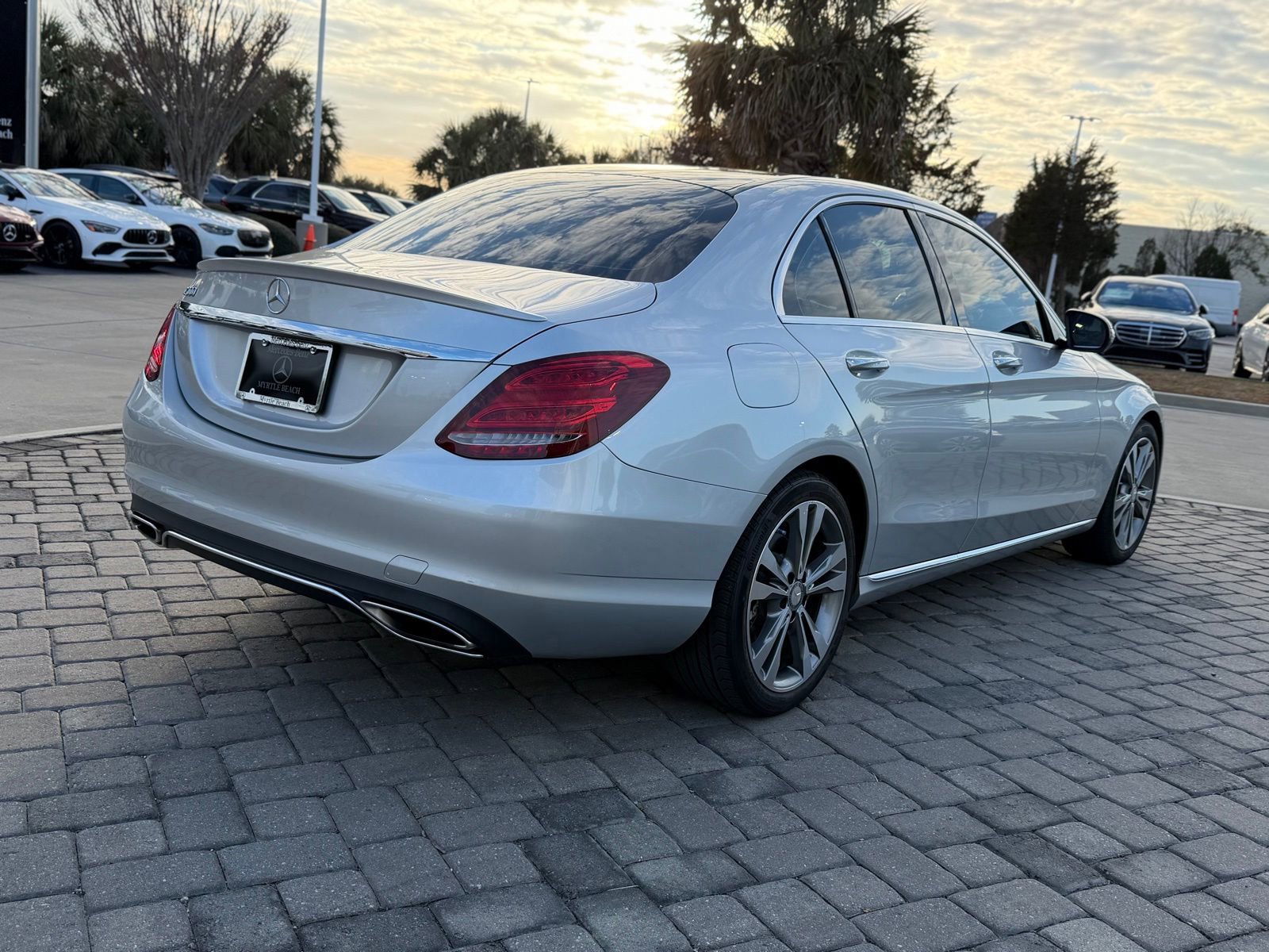 Used 2017 Mercedes-Benz C 300 Sedan image 9