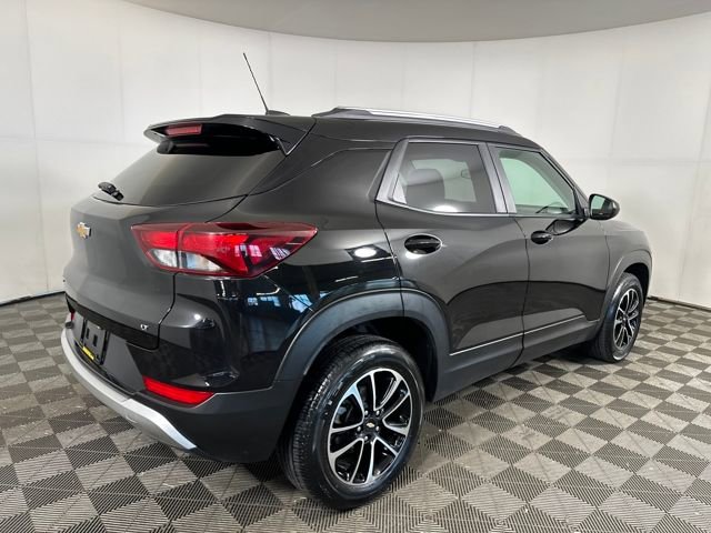 Used 2024 Chevrolet TrailBlazer LT image 3