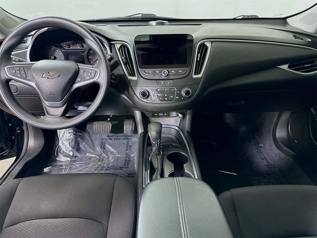 Used 2022 Chevrolet Malibu LT image 17