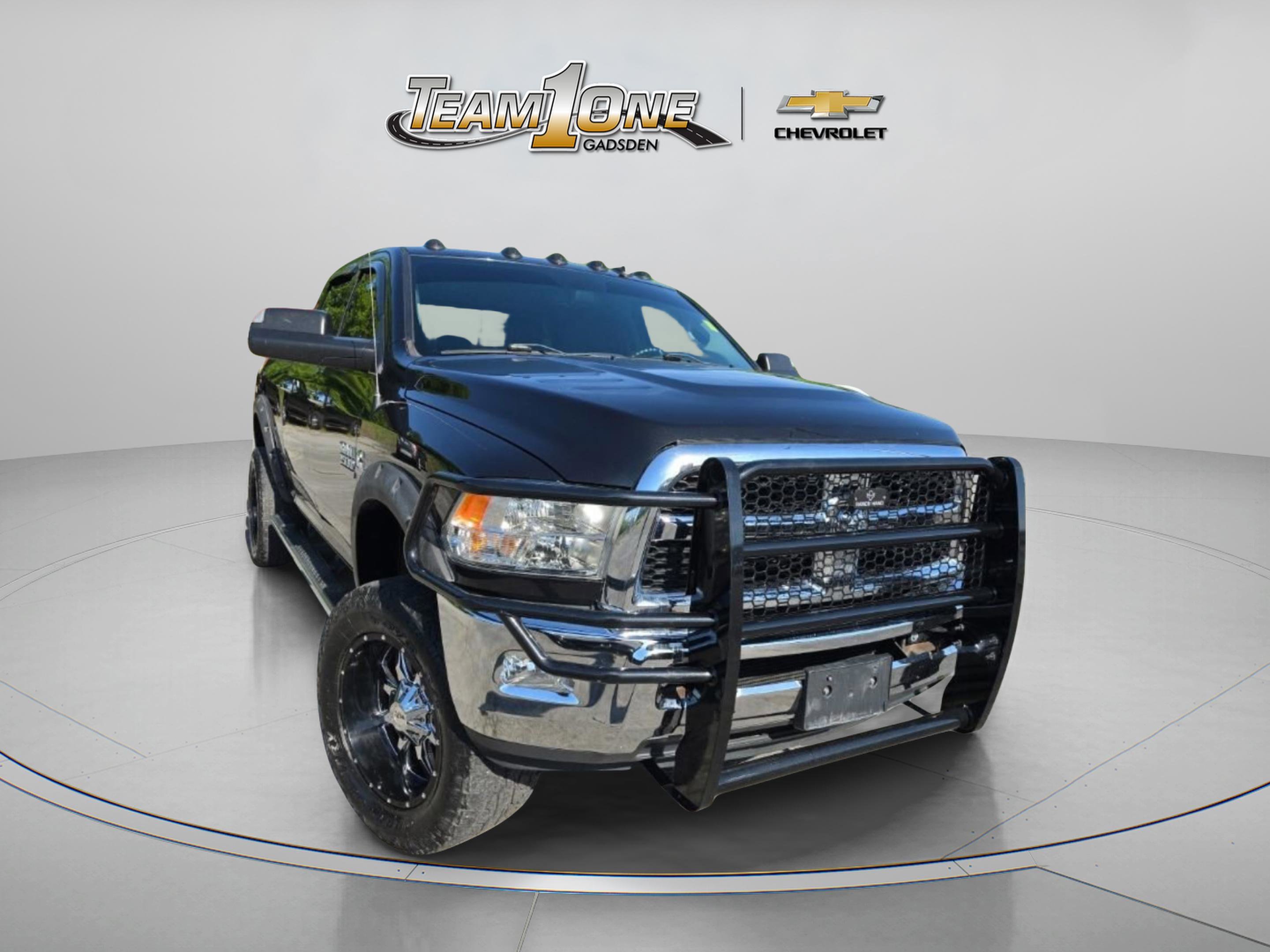 Used 2018 RAM 2500 SLT w/ Luxury Group AWD/4WD image 1