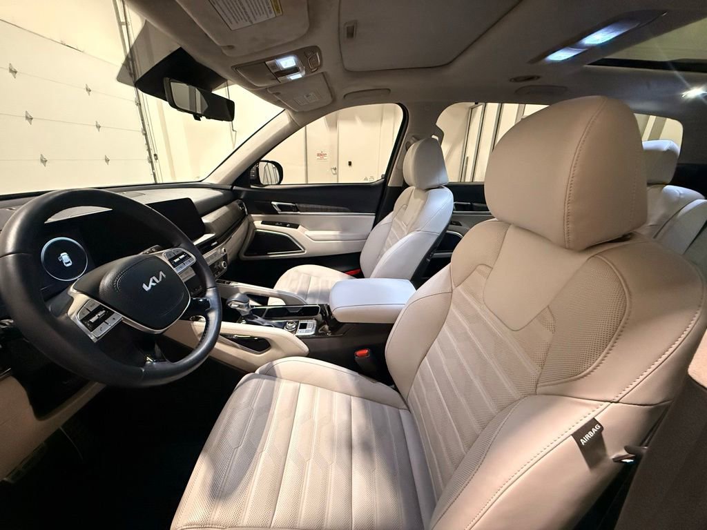 Used 2023 Kia Telluride SX Prestige image 16