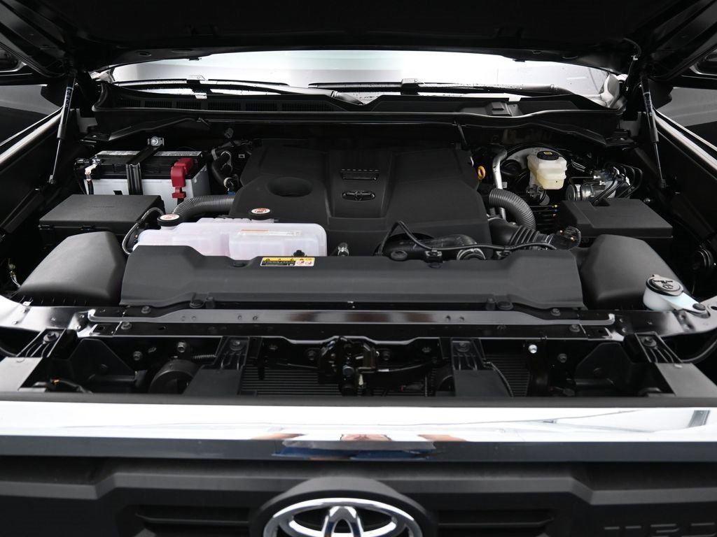 New 2026 Toyota Tundra SR5 image 14