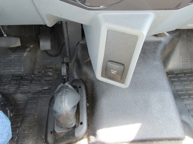 Used 2022 Ford F650 2WD Regular Cab Super Duty image 40