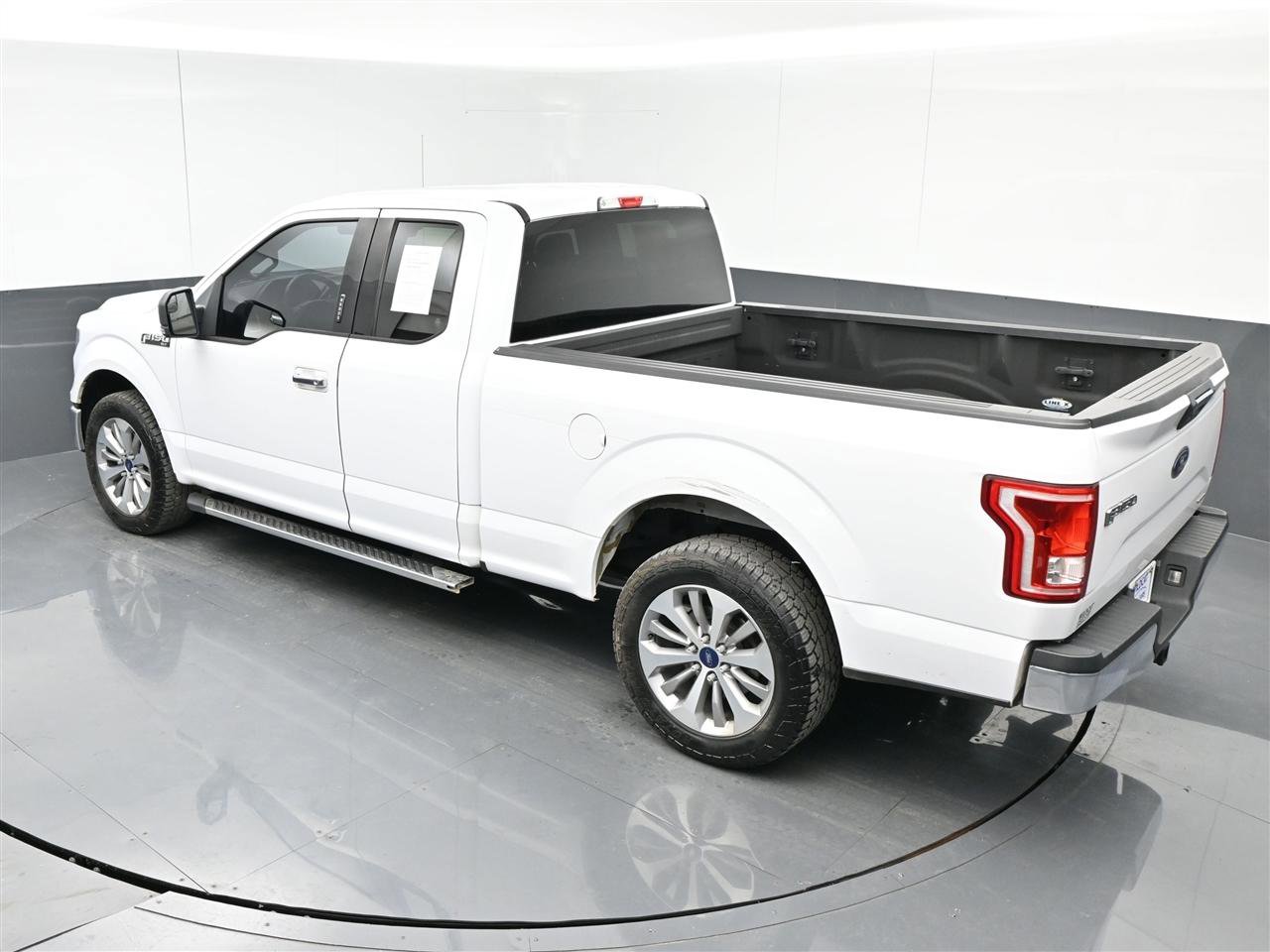 Used 2015 Ford F150 XLT w/ Equipment Group 301A Mid RWD image 24