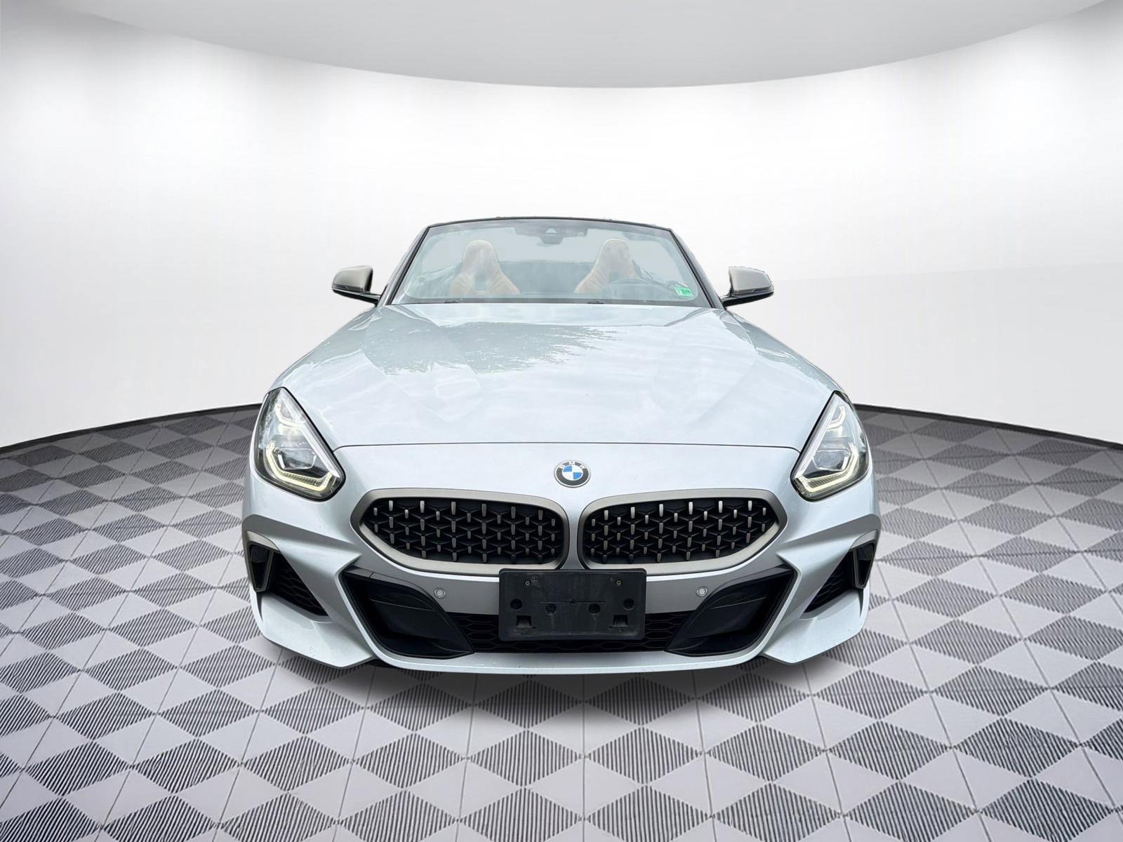 Used 2021 BMW Z4 M40i w/ Executive Package RWD image 6