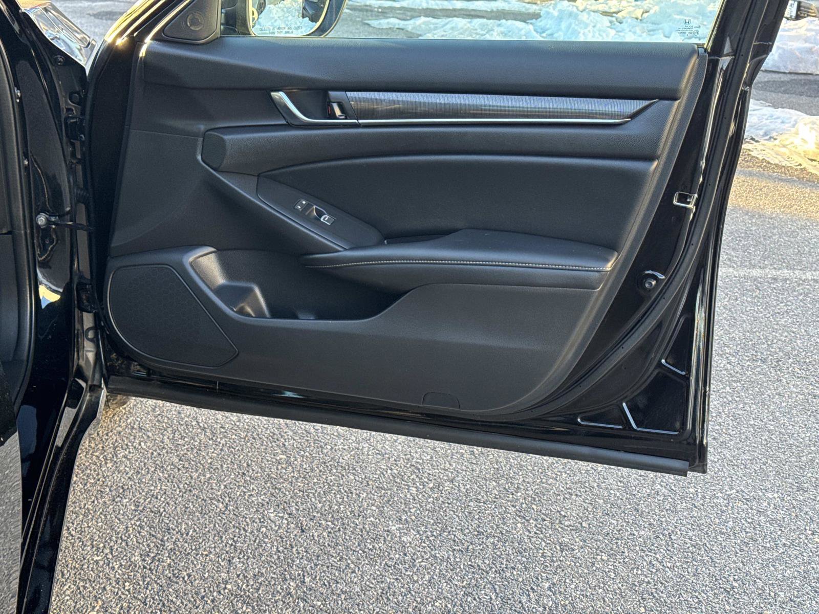 Certified 2022 Honda Accord Sport image 14