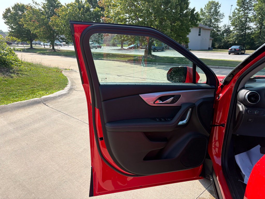 New 2026 Chevrolet Blazer LT w/ LPO, Floor Liner Package FWD image 13