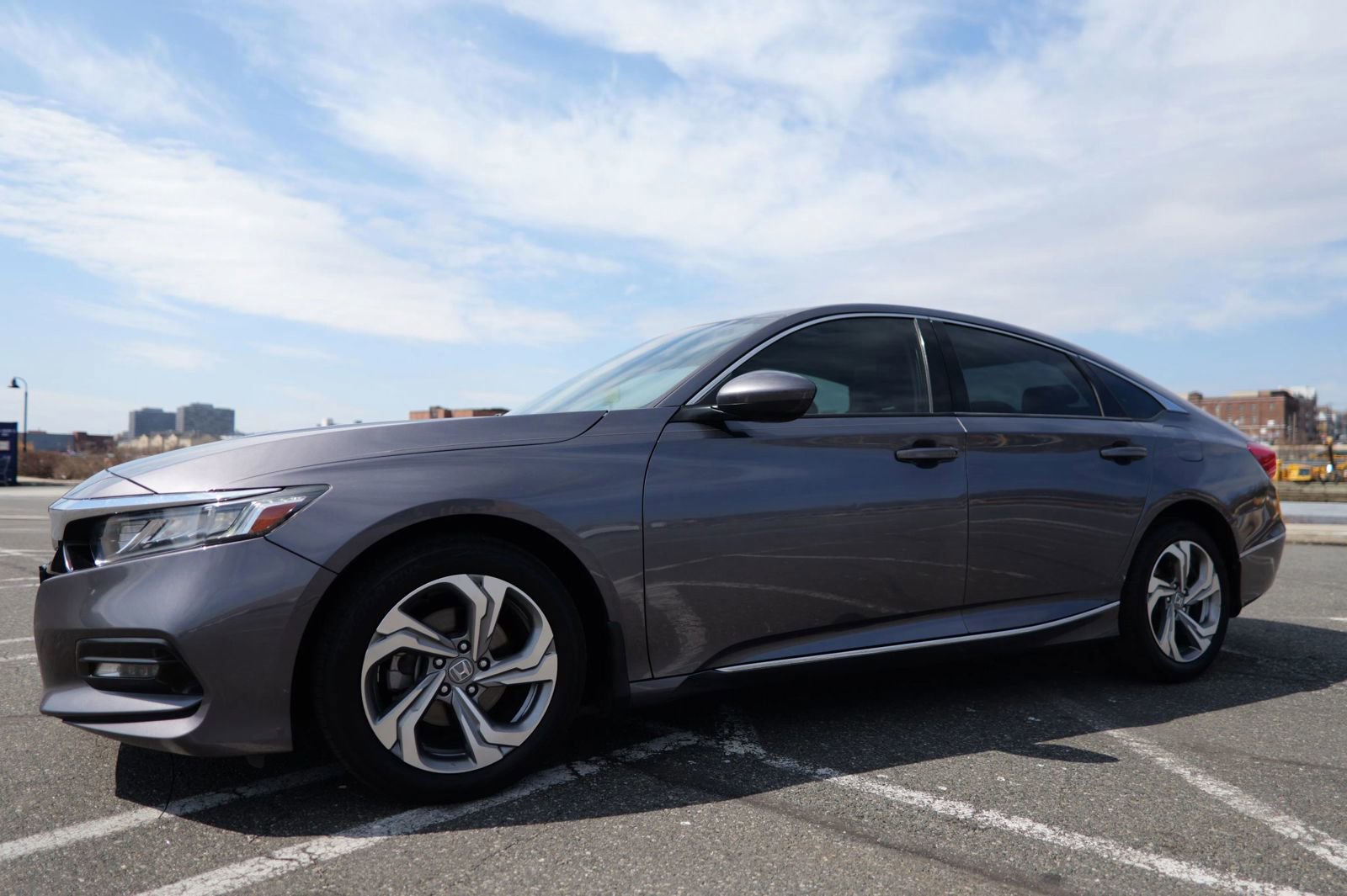 Used 2019 Honda Accord EX image 5