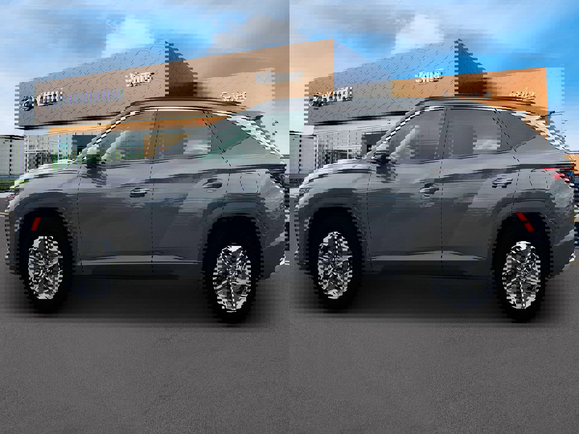 New 2026 Hyundai Tucson SEL image 3