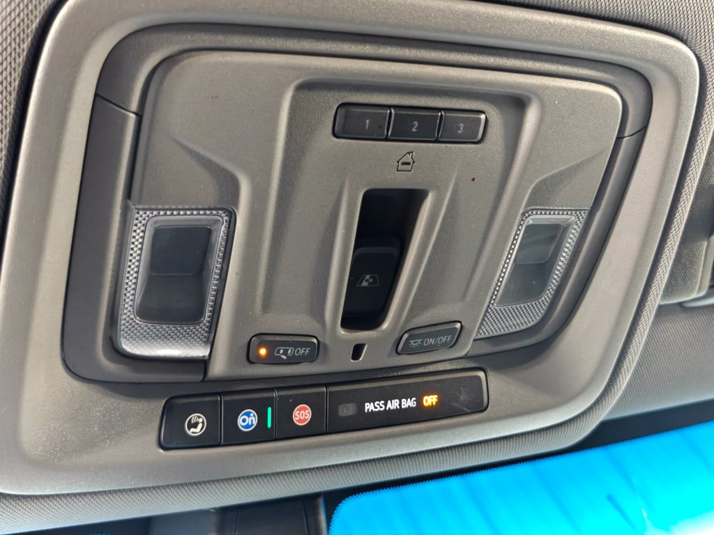 Used 2019 Chevrolet Silverado 1500 LT w/ All-Star Edition AWD/4WD image 10