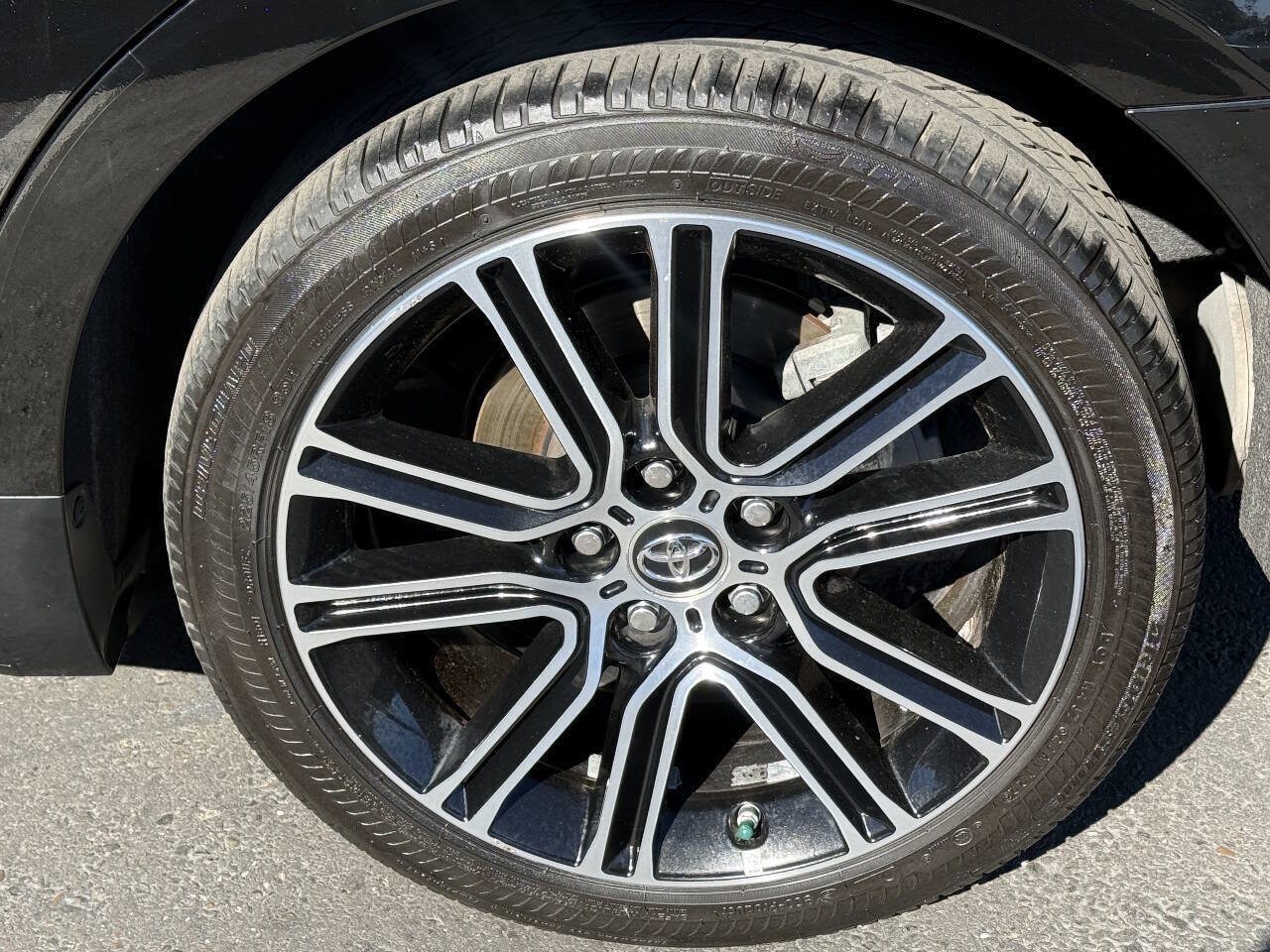 Used 2015 Toyota Avalon XLE Touring Sport Edition FWD image 18