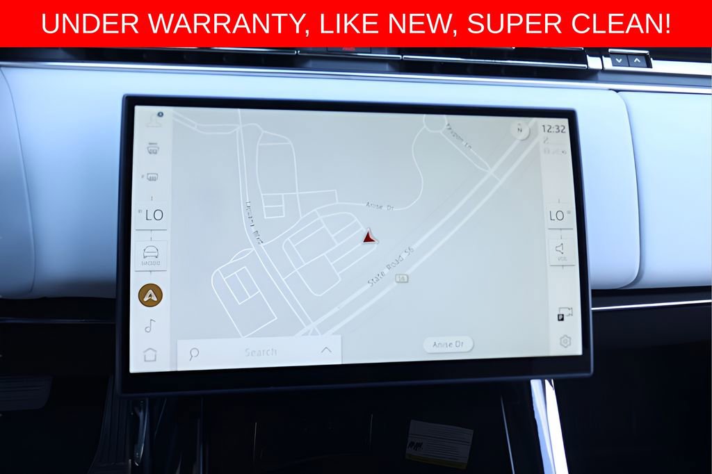 Used 2025 Land Rover Range Rover Sport SE image 23