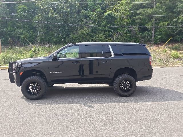 Used 2021 Chevrolet Suburban LS w/ Max Trailering Package AWD/4WD image 7