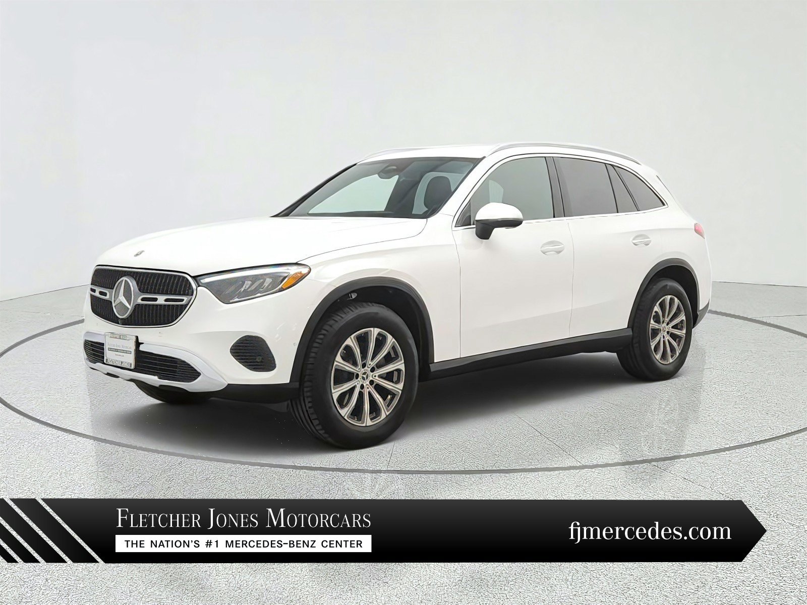 Used 2024 Mercedes-Benz GLC 300 image 1